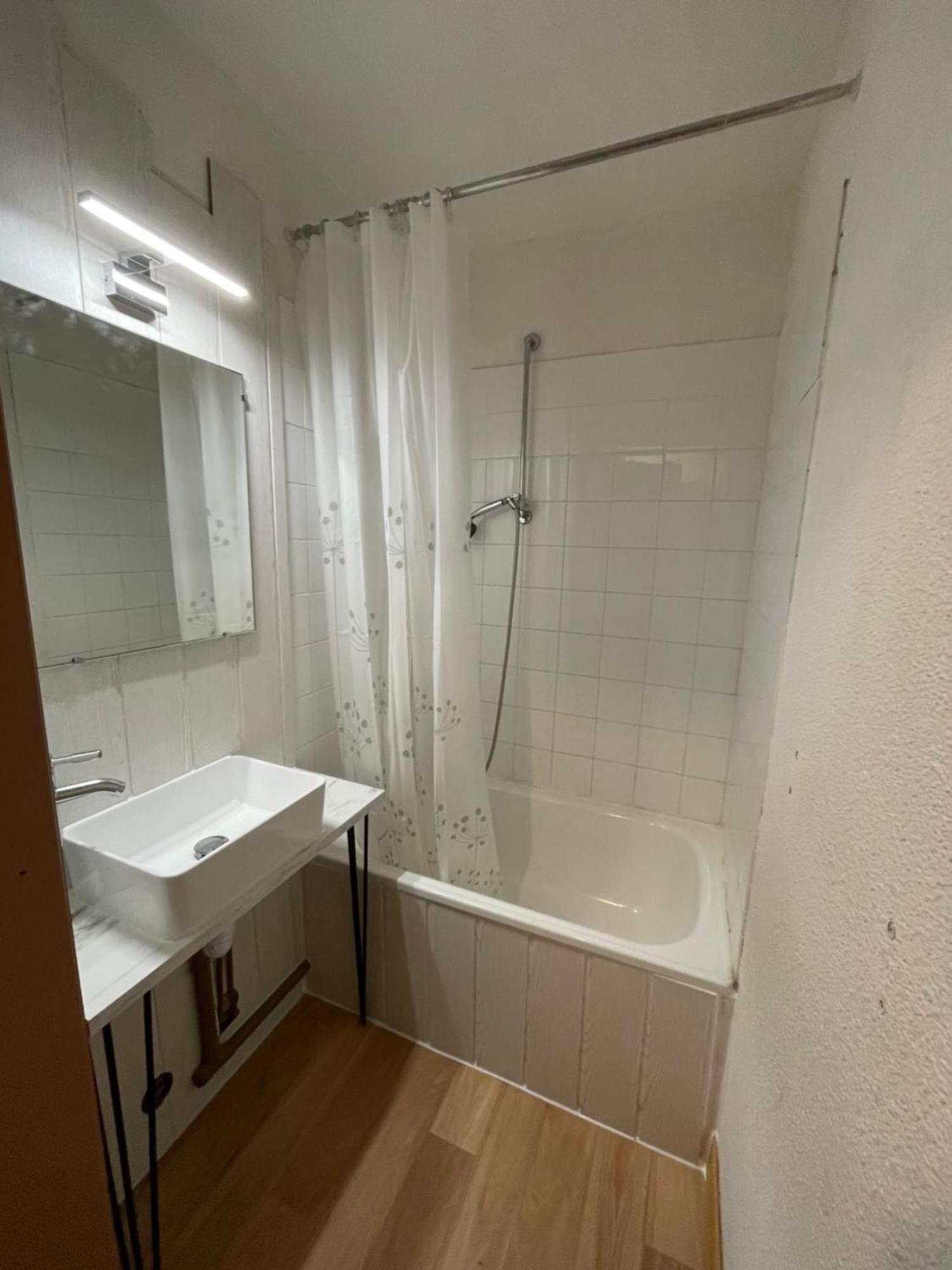 Studio Cabine 레 장글 외부 사진